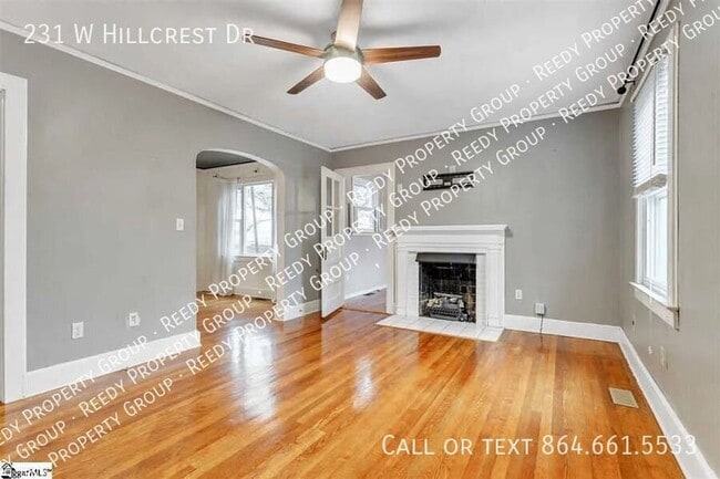 231 W Hillcrest Dr