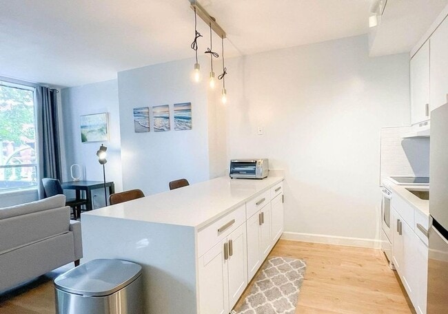 Photo - 94 Washington St