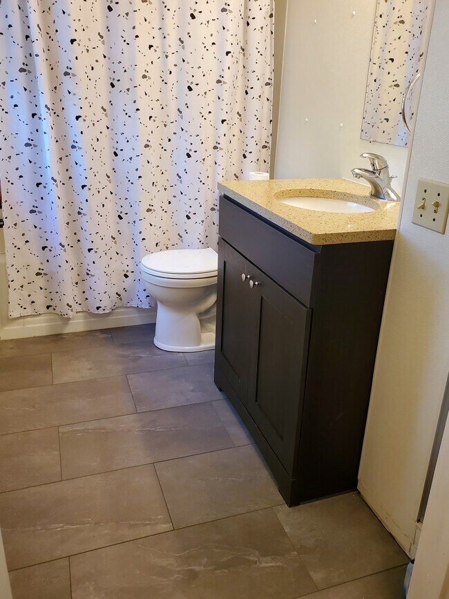 1009 Porter Ave Unit 1009 upstairs