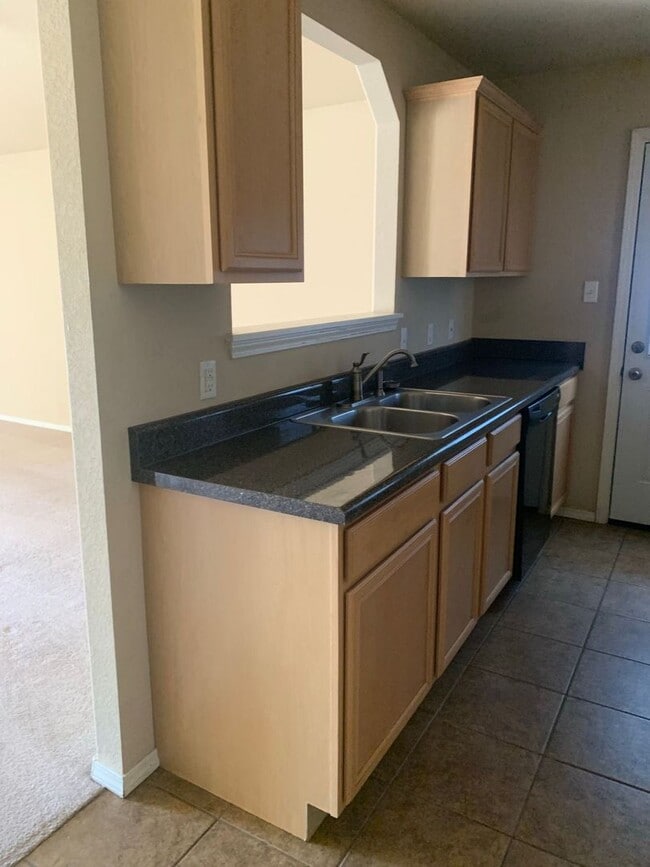 Photo - 8009 Huntington Way