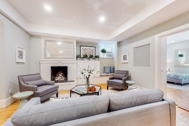 Photo - 278 Clarendon St Unit 1