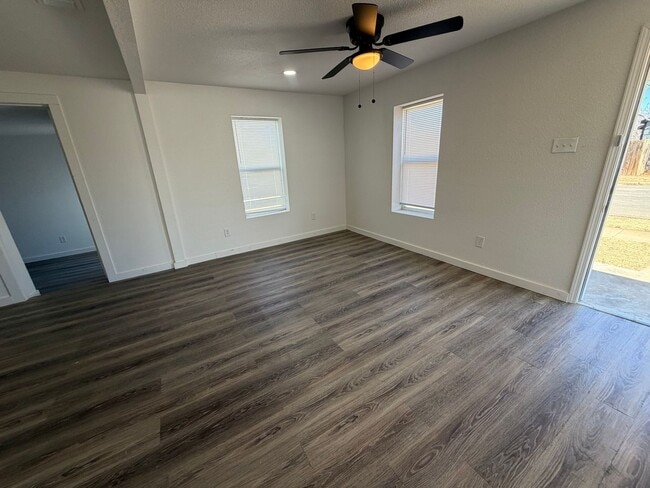 Photo - 3002 1st Pl Unit B