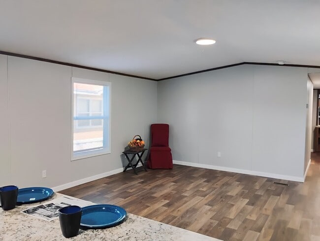 Photo - 111 Rainbow Dr