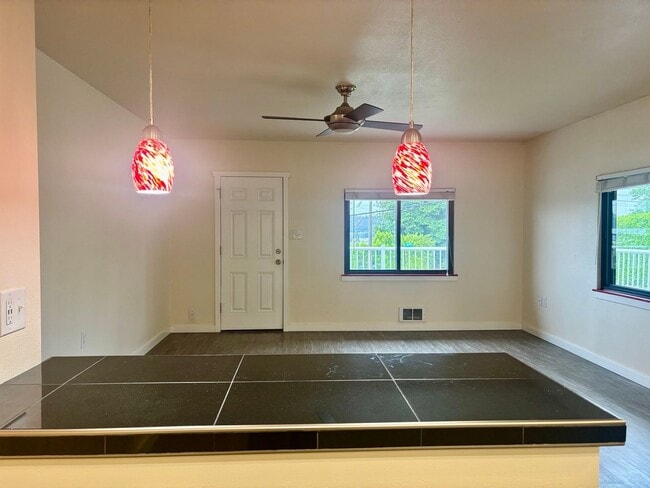 Photo - 2018 S 104th St Unidad 2020