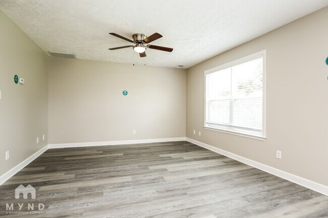 Photo - 1634 Beaconcrest Cir
