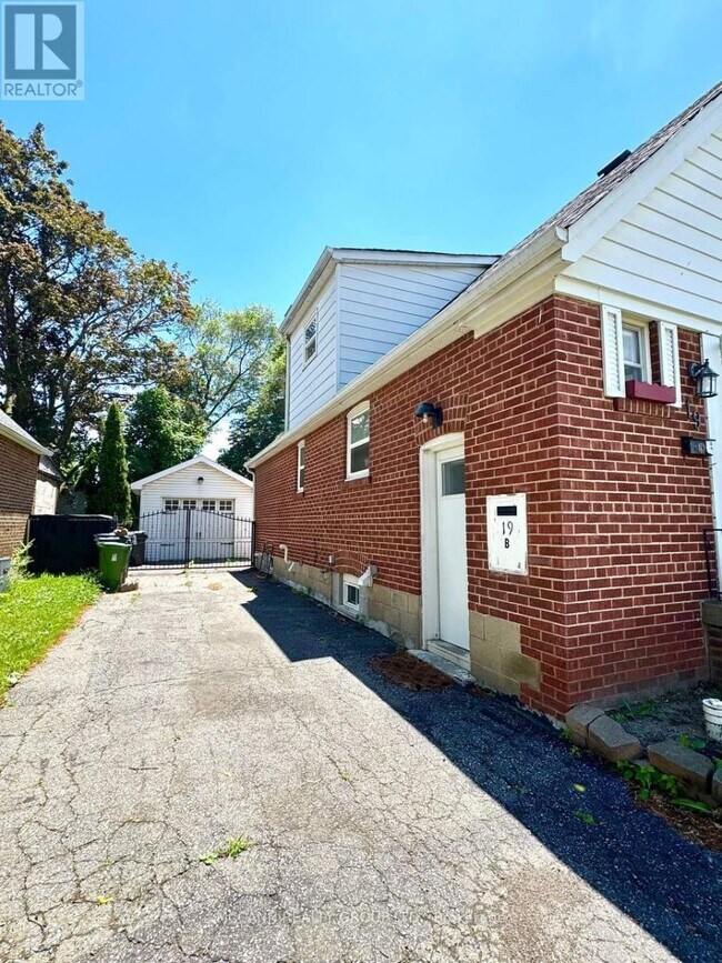 Photo - 19 Westchester Rd
