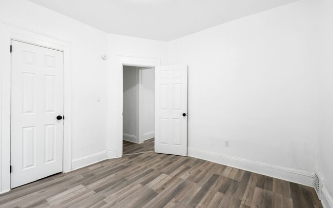 Photo - 8511 Jeffries Ave