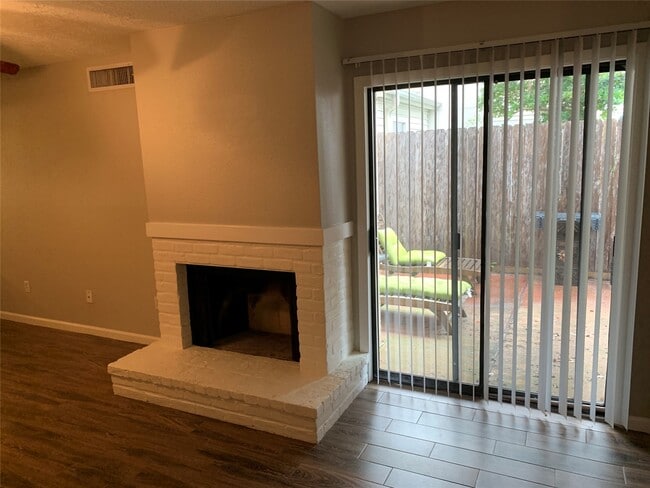 Photo - 6401 Deihl Rd Unit 704