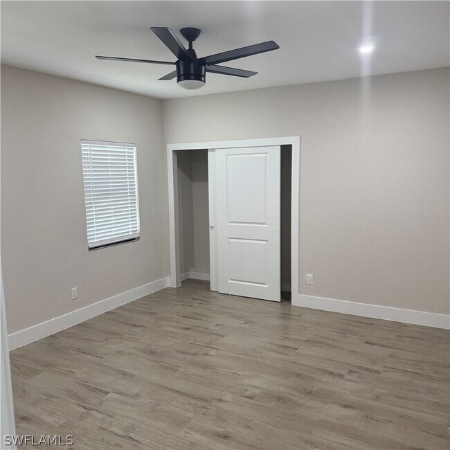 Photo - 2805 24th St W