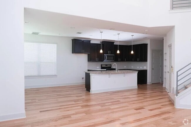 Building Photo - 2201 Theseus Pass Rental