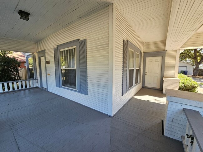 Photo - Located in the Heart  of Garland’s Histori...