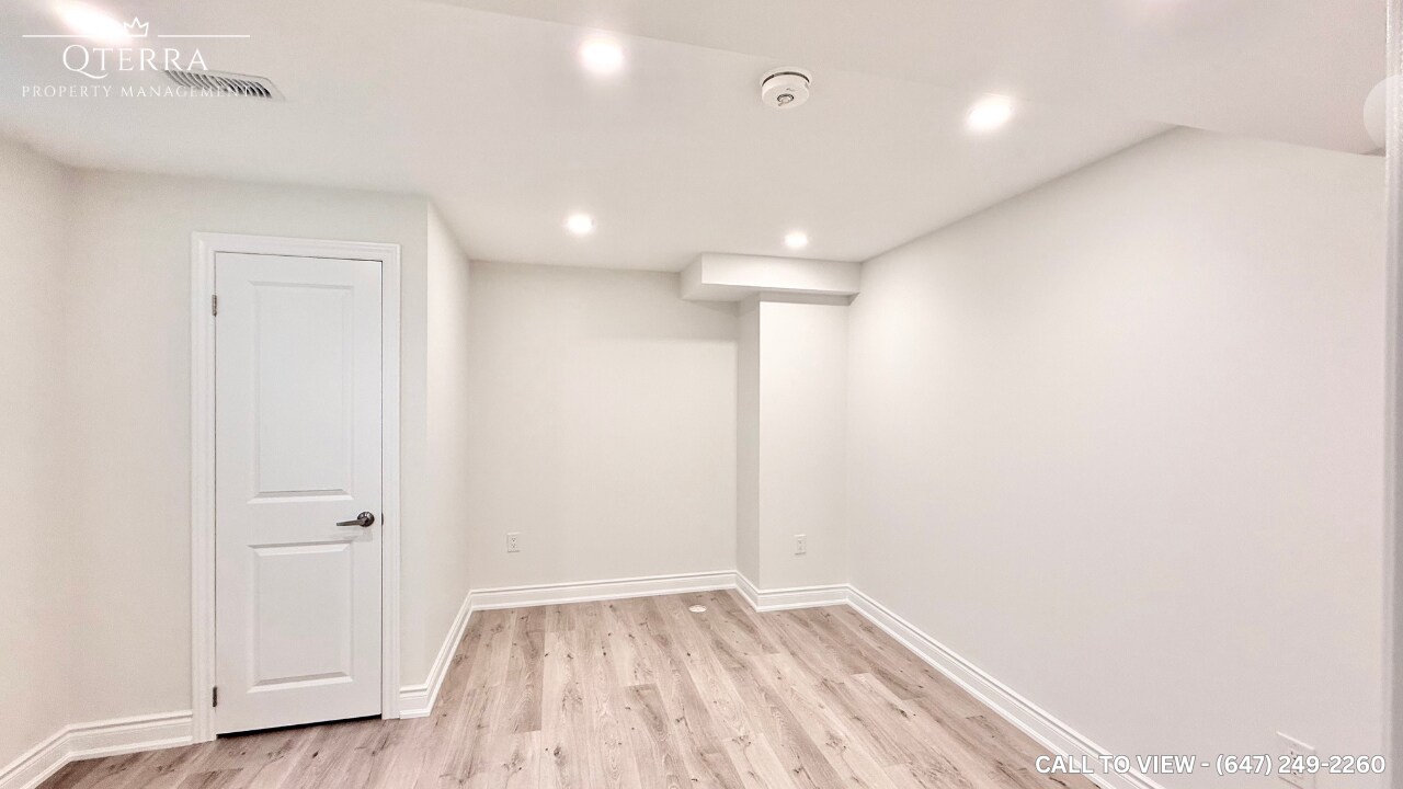 Photo - 1368 Kovachik Blvd