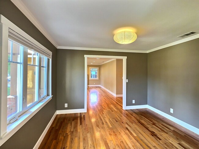 Photo - Charming Home for Rent in Naglee Park