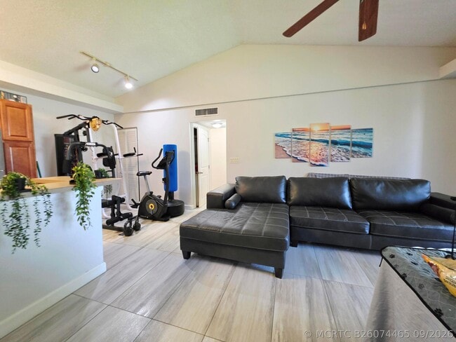 Building Photo - 851 Lyons Rd Unit 22206