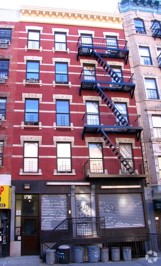 Photo - 1795 Lexington Ave