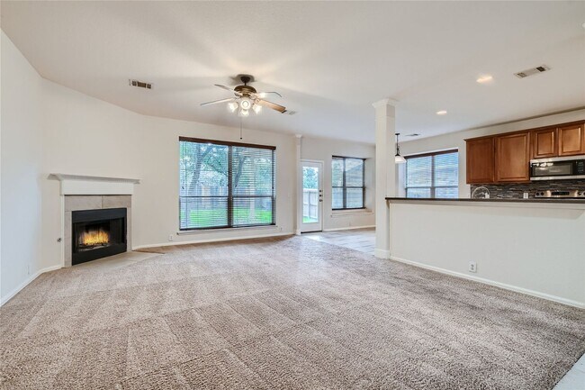 Photo - Beautiful 5 Bedroom Home!!!!