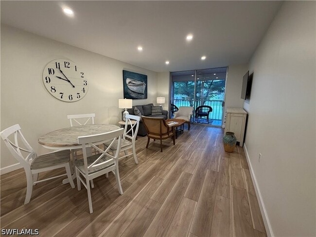 Photo - 180 Turtle Lake Ct Unit 206