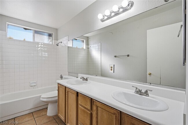 Photo - 808 Majestic Rock Cir