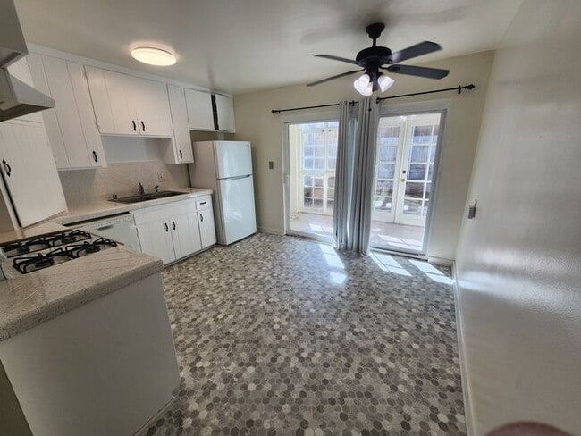 Photo - 1/2 OFF 1St Month!! Gated Community - Spacious 2 bdrm unit in La Mesa