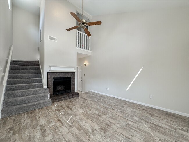 Photo - 5515 Strack Rd Unidad 135