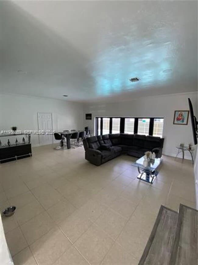 Photo - 8531 SW 16th Terrace