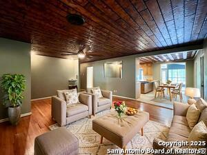 Photo - 1305 San Jacinto St