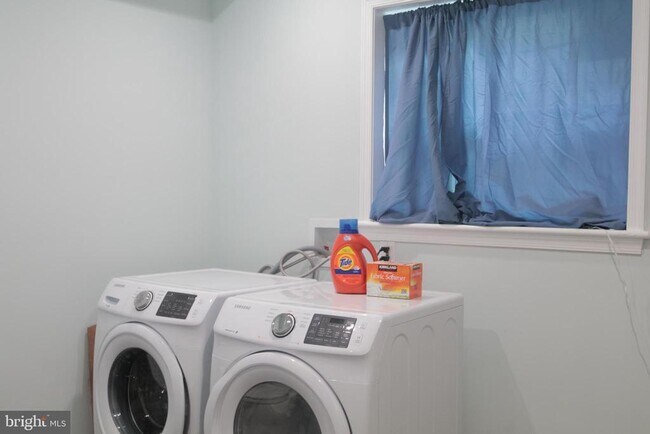 Photo - 2033 S 22nd St