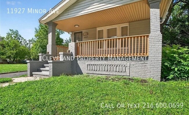 Photo - 11927 Minor Ave