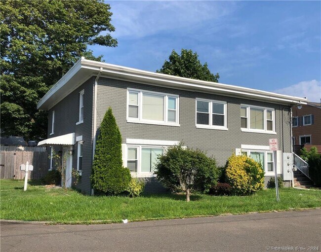 Photo - 90 Iroquois Rd Unidad A