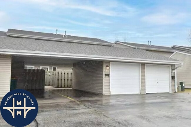 Photo - W163N11528 Windsor Ct Unit A