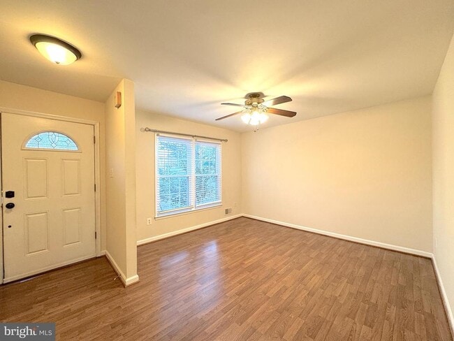 Photo - 2404 Albot Rd