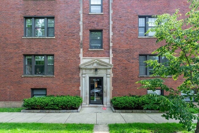 Building Photo - 912 Crain St Unit G Rental
