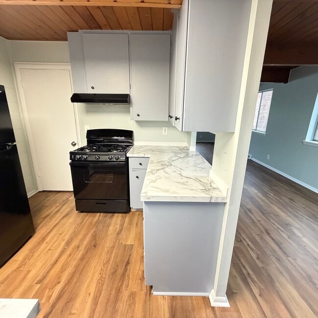 Photo - Remodeled - Two Bedroom Townhome on the NE Side of Grand Rapids