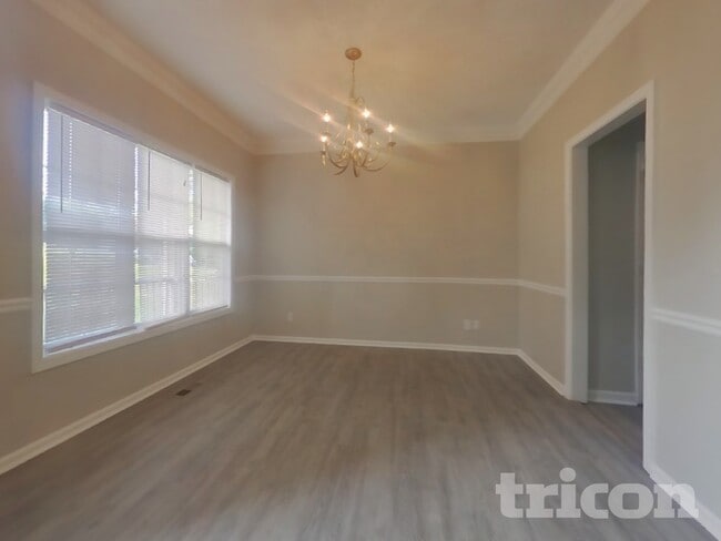 Photo - 504 Anthony Pl