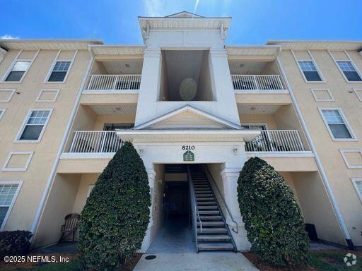 Building Photo - 8210 Green Parrot Rd Unit 305 Rental