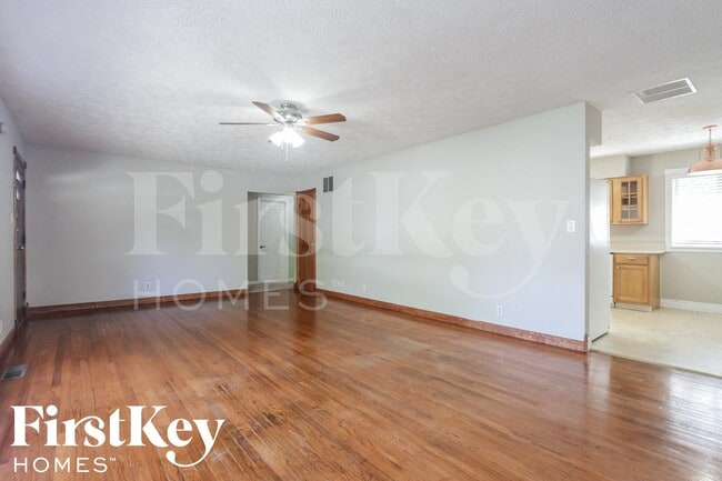 Photo - 6605 W 14th St