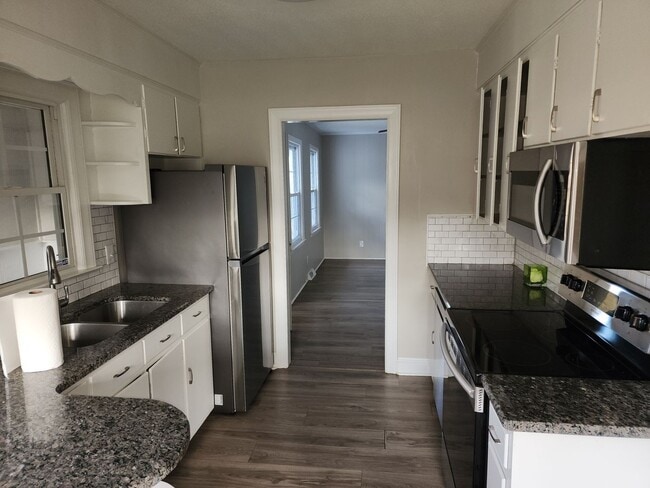 Photo - 3 bed 2 bath Rental