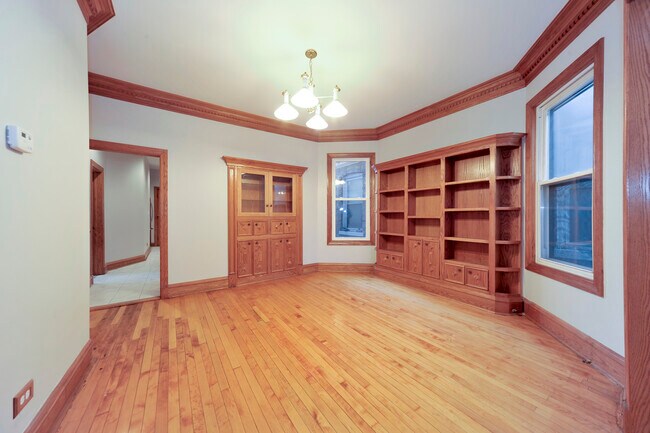 Photo - 1943 N Kedvale Ave