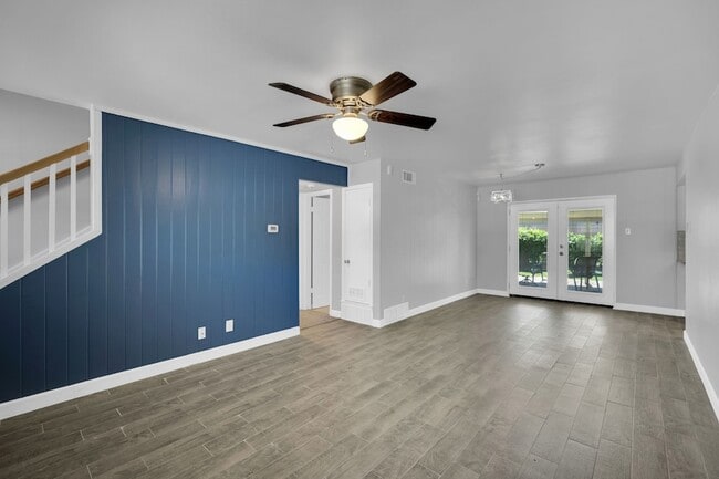 Photo - 2610 Cheyenne St