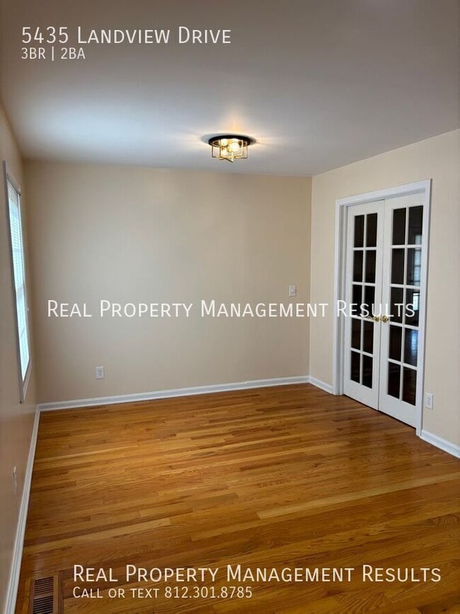 Photo - 5435 Landview Dr