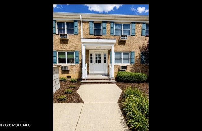 Building Photo - 4 Windsor Terrace Unit B