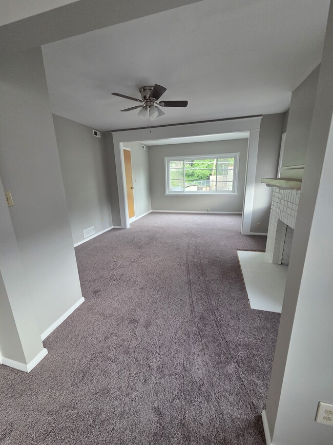 Photo - Hobart Apartments