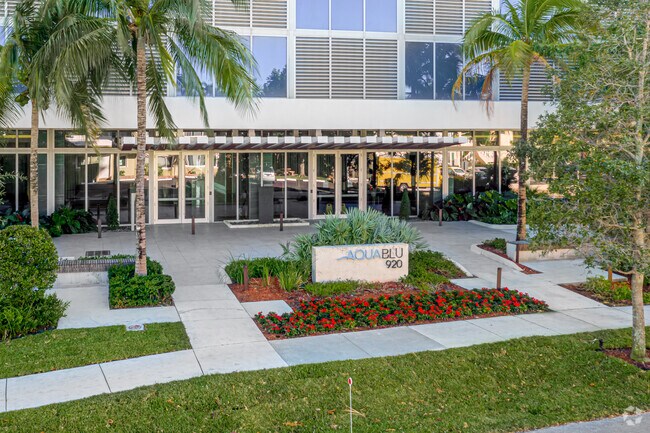 Photo - AquaBlu Tower