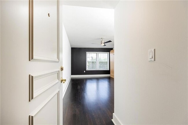 Building Photo - 199 14th St NE Unit 412