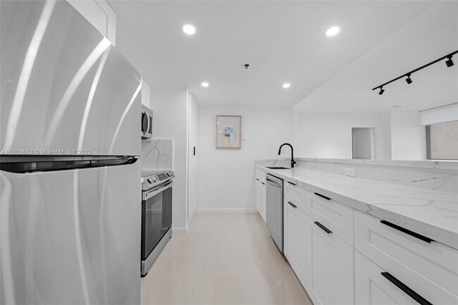 Photo - 7601 E Treasure Dr Unit 2321