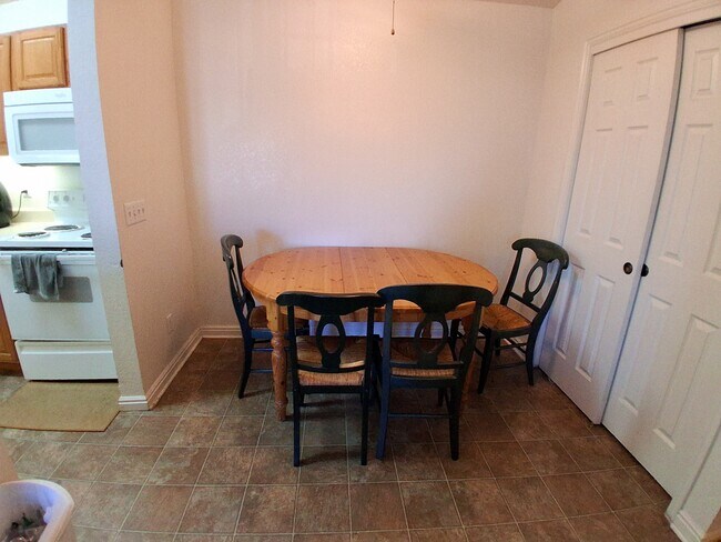 Photo - 146 W 1230 N St