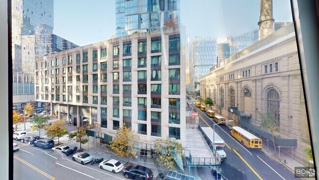 Building Photo - 635 W 59th St Unit 0501 Rental