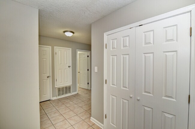 Photo - 2706 6th Ave