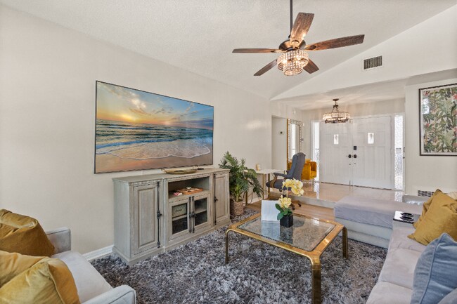 Photo - 4760 Lake Cecile Dr