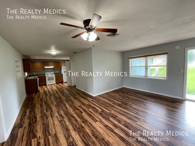 Photo - 1159 Fountainhead Dr